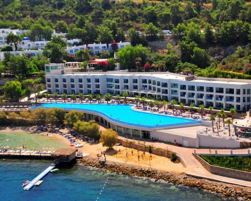 Blue Dreams Resort & SPA